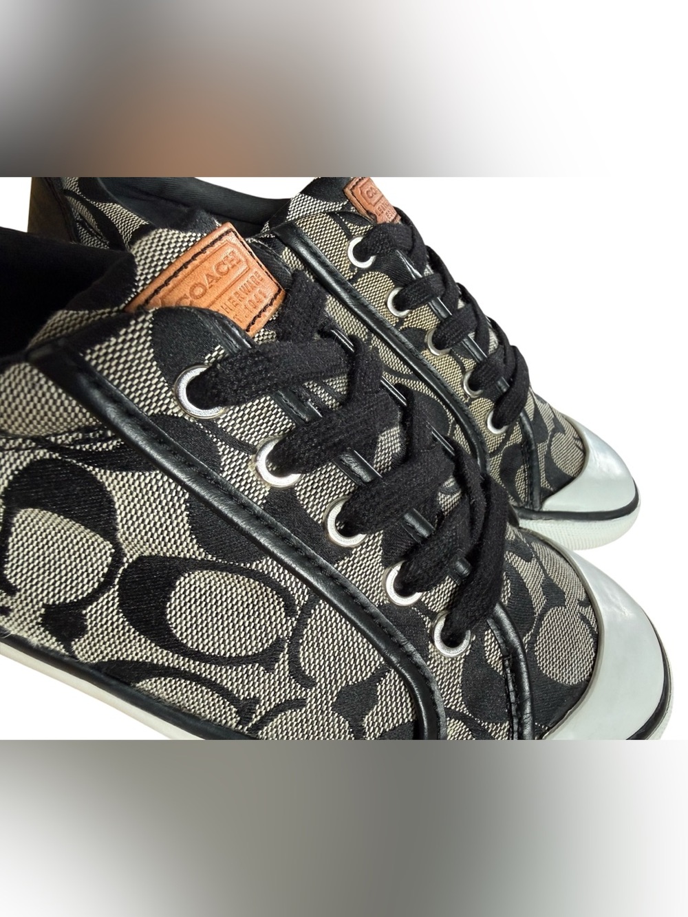 Coach Barrett Signature C Canvas Sneakers Black Gray Womens Size 8.5 - Picture 10 of 16